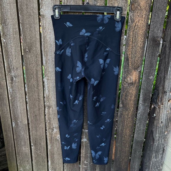 Spanx Booty Boost Active 7/8 Sculpting Leggings In Midnight Butterfly NWOT Sz S - Picture 8 of 15